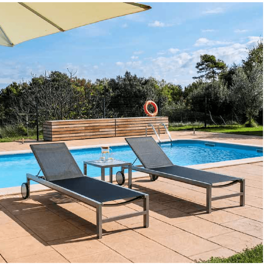 mobiliário hotelaria piscina